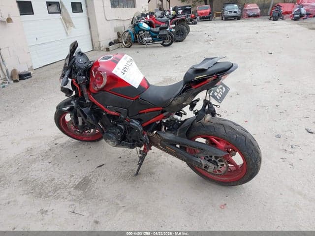 2024 KAWASAKI ZR900 F 3