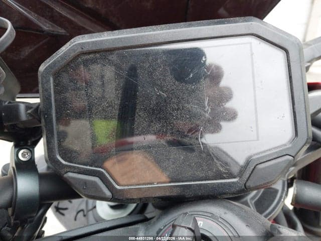 2024 KAWASAKI ZR900 F 7