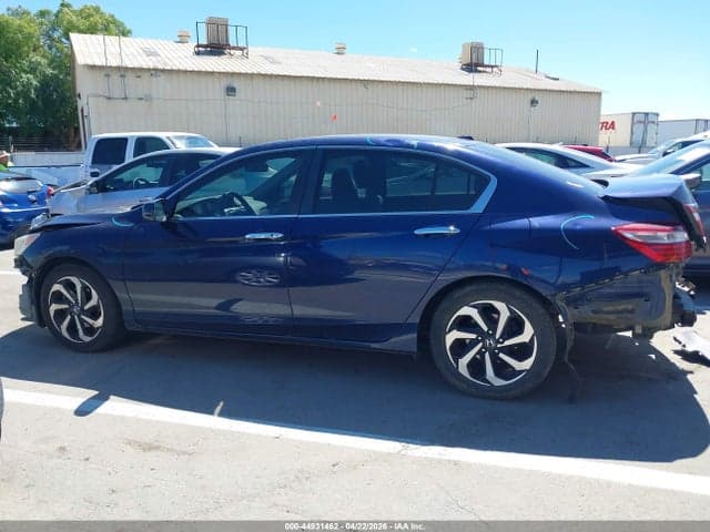 2017 HONDA ACCORD EX 15