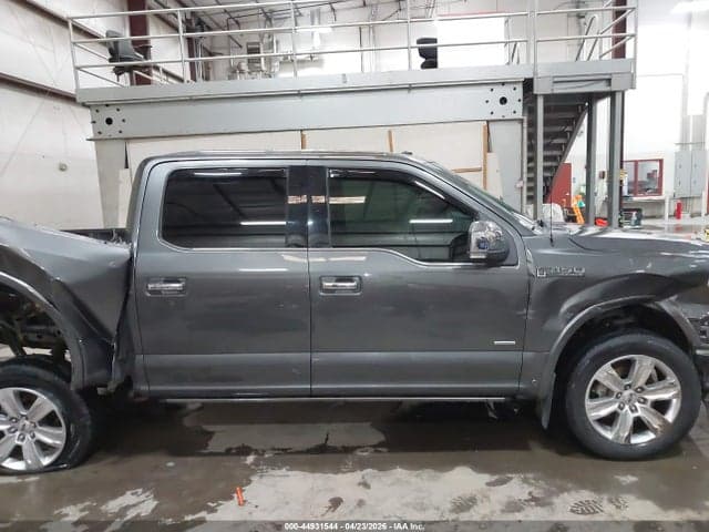 2017 FORD F-150 PLATINUM 13