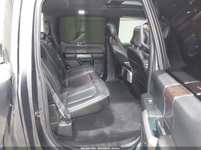 2017 FORD F-150 PLATINUM 8