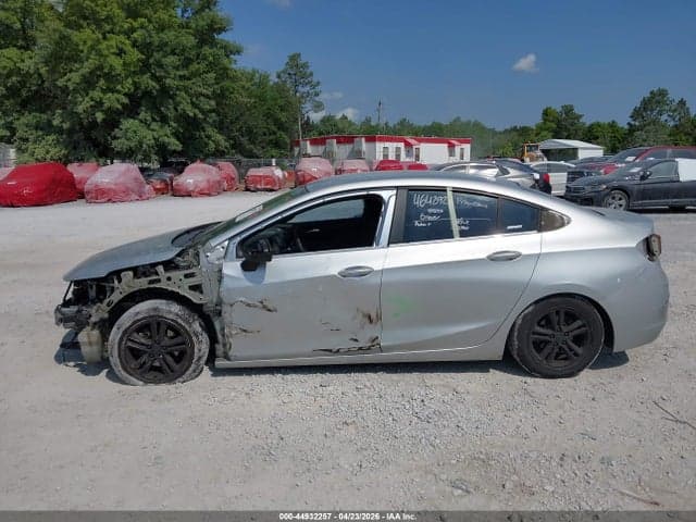 2017 CHEVROLET CRUZE LT AUTO 15