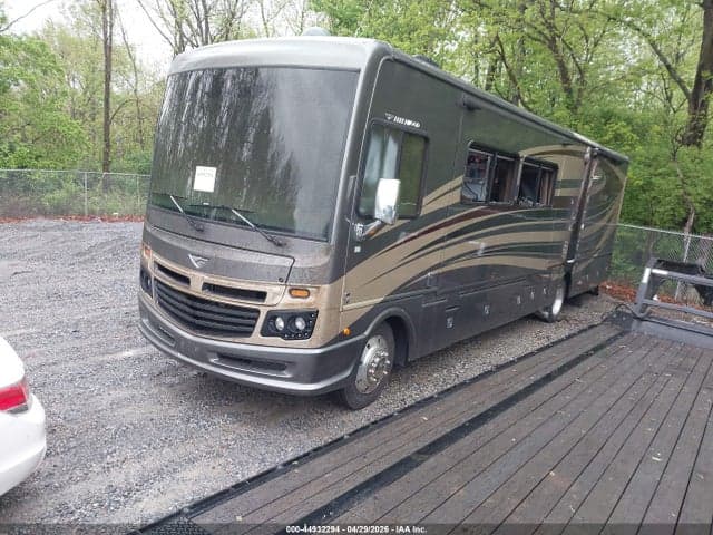 2017 FORD F53 2