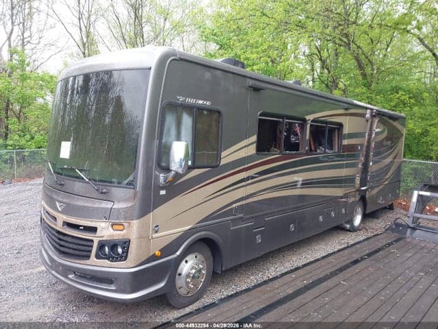 2017 FORD F53 6
