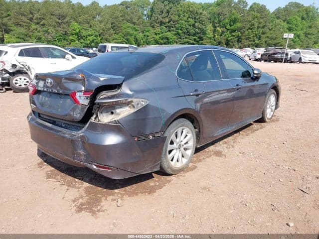 2020 TOYOTA CAMRY LE 4