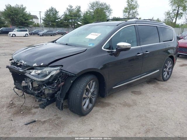 2017 CHRYSLER PACIFICA LIMITED 2