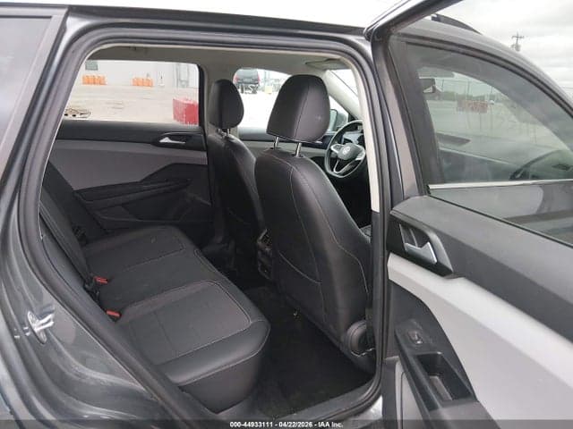 2022 VOLKSWAGEN TAOS 1.5T SE 8