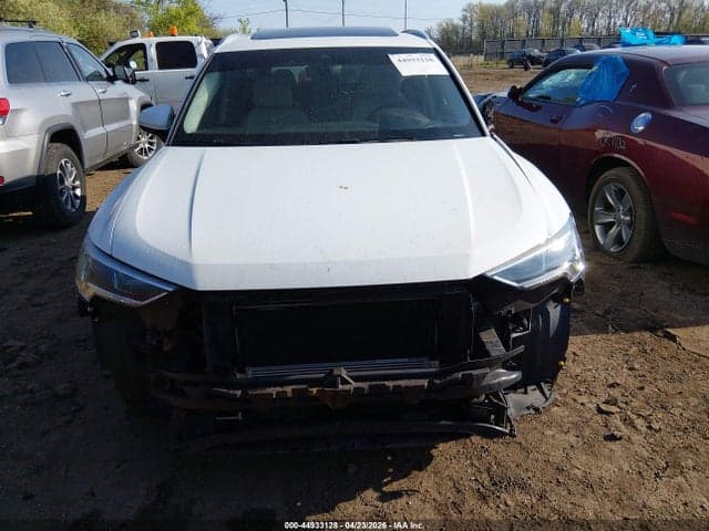 2019 AUDI Q3 2.0T S LINE PREMIUM 6