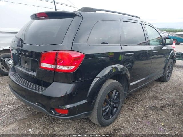 2019 DODGE JOURNEY SE 4