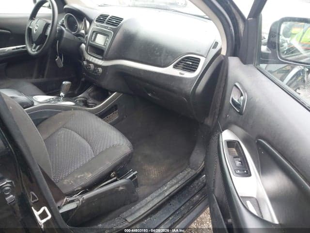 2019 DODGE JOURNEY SE 5