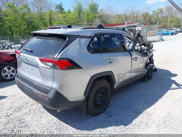2020 TOYOTA RAV4 LE 4