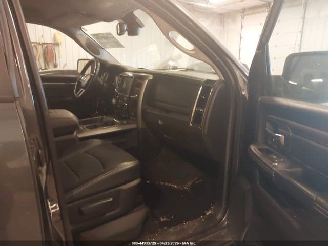 2017 RAM 1500 SPORT 5