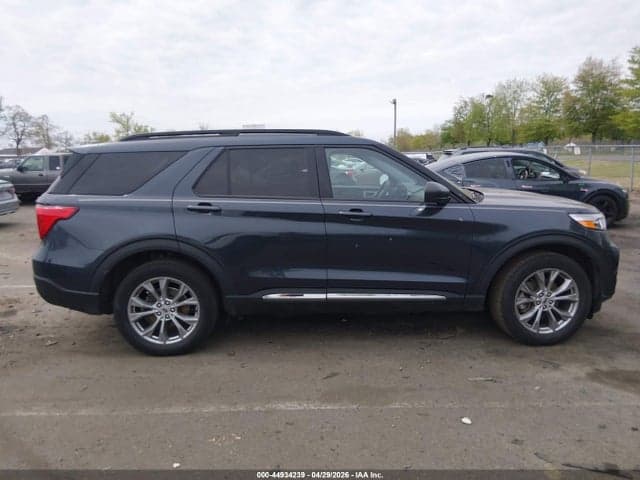 2022 FORD EXPLORER XLT 13