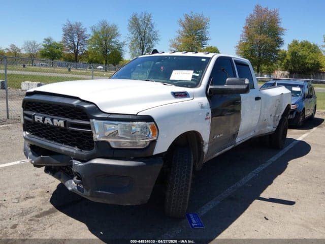 2022 RAM 3500 TRADESMAN 4X4 8' BOX 2