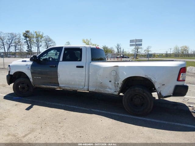 2022 RAM 3500 TRADESMAN 4X4 8' BOX 14