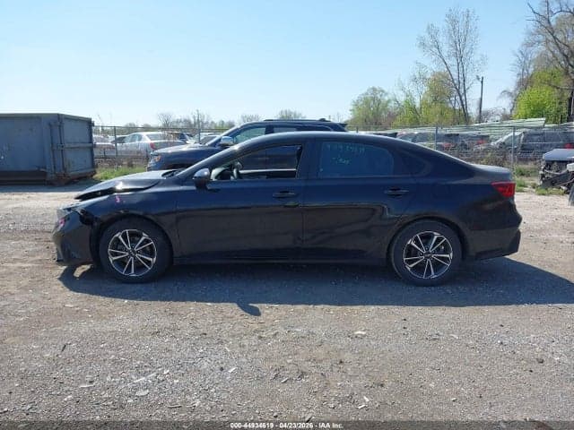 2022 KIA FORTE LXS 14