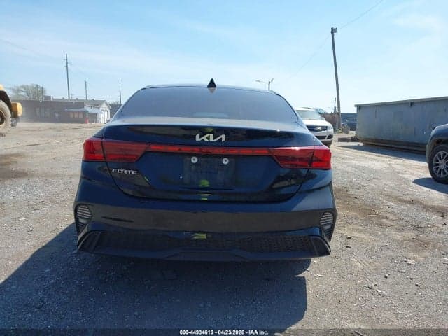 2022 KIA FORTE LXS 16