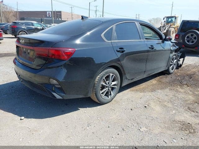 2022 KIA FORTE LXS 4