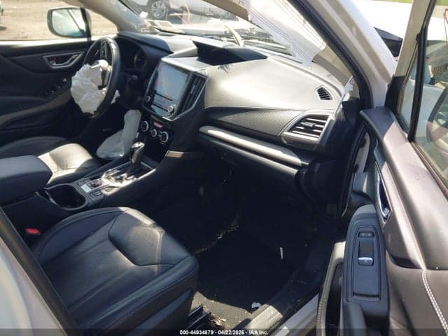 2022 SUBARU FORESTER LIMITED 5