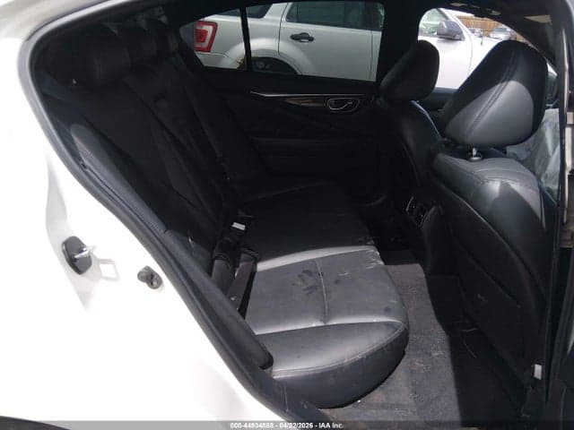 2018 INFINITI Q50 3.0T LUXE 8
