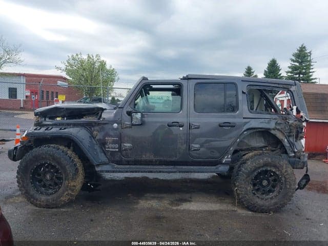2019 JEEP WRANGLER UNLIMITED SAHARA 4X4 13