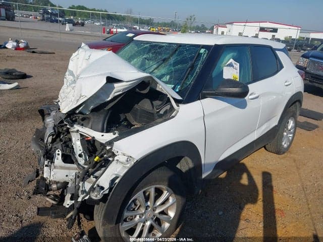 2025 CHEVROLET TRAILBLAZER AWD LS 2