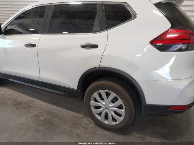 2017 NISSAN ROGUE S 7