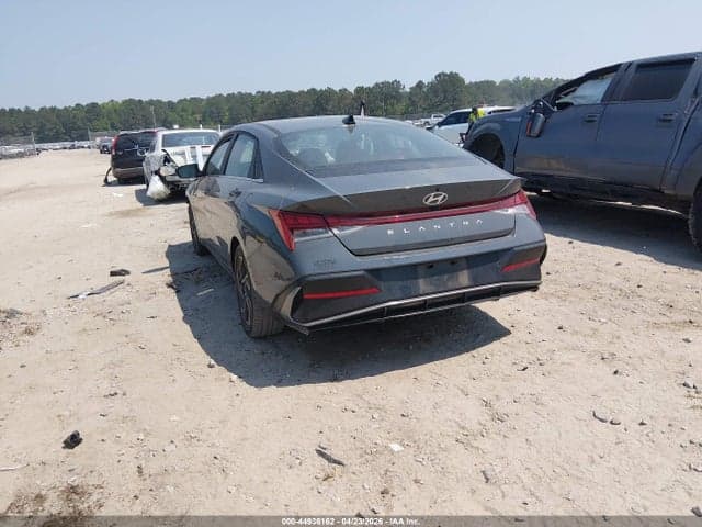 2025 HYUNDAI ELANTRA SEL CONVENIENCE 3