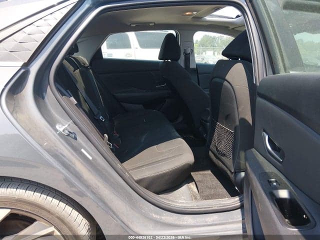 2025 HYUNDAI ELANTRA SEL CONVENIENCE 8