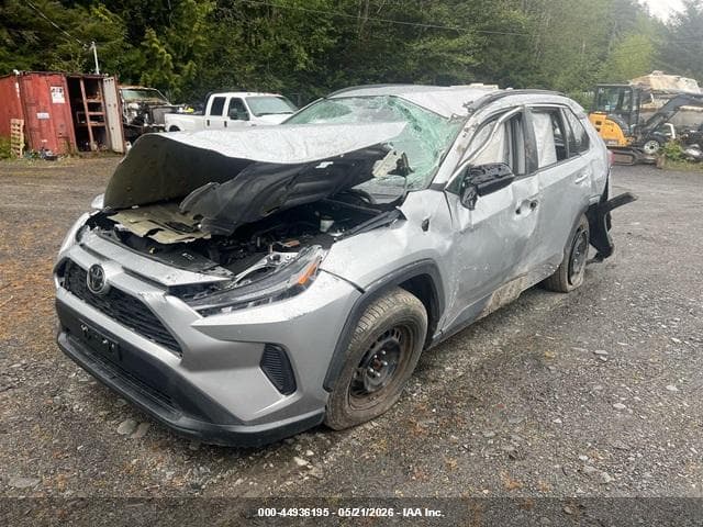 2019 TOYOTA RAV4 LE 2