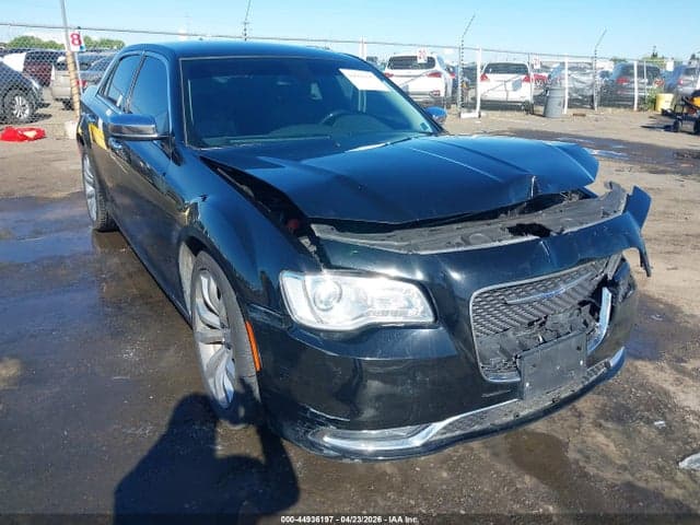 2019 CHRYSLER 300 LIMITED 1