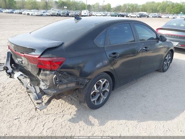 2021 KIA FORTE LXS 4