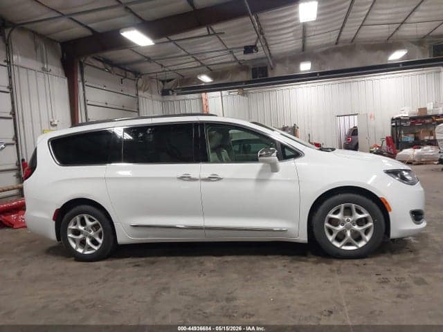 2020 CHRYSLER PACIFICA LIMITED 13