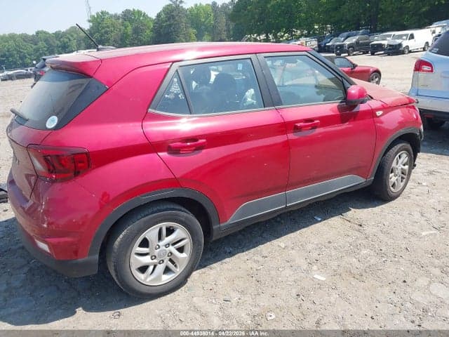 2023 HYUNDAI VENUE SE 4