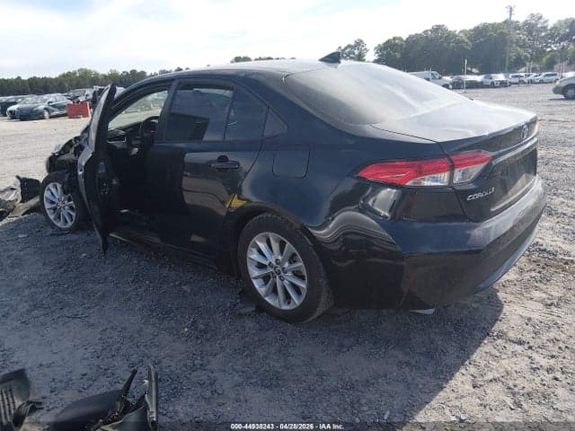 2021 TOYOTA COROLLA LE 3