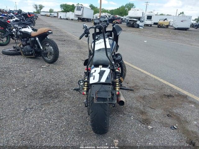 2017 HARLEY-DAVIDSON FXDLS 6