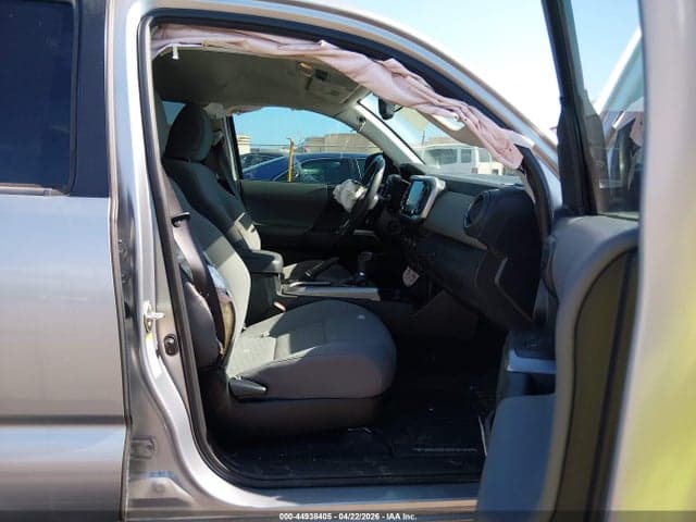 2020 TOYOTA TACOMA SR5 V6 5