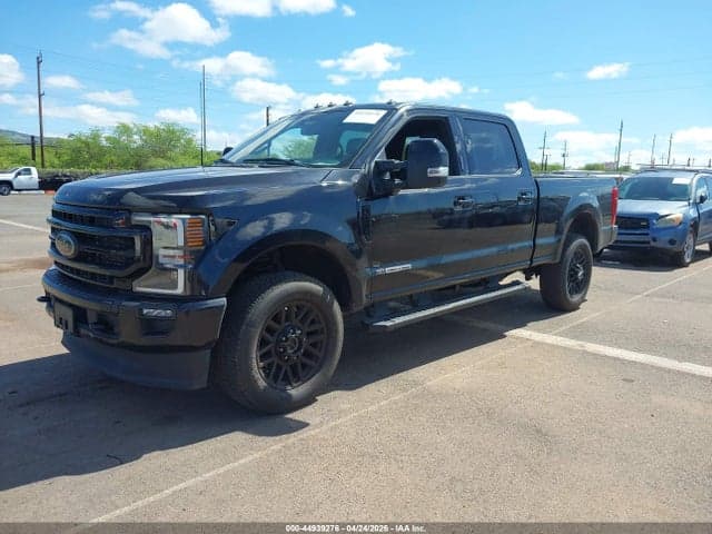2022 FORD F-250 LARIAT 2