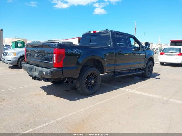 2022 FORD F-250 LARIAT 4