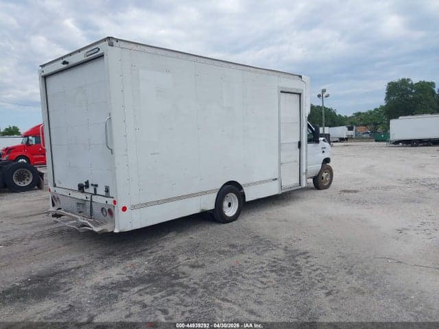 2022 FORD E-450 CUTAWAY 4