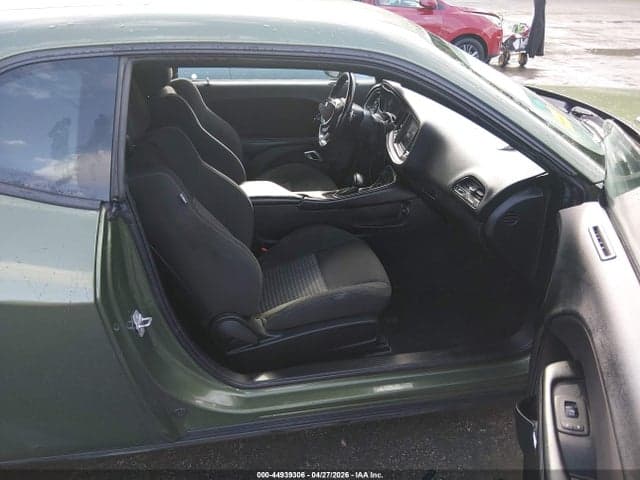 2021 DODGE CHALLENGER R/T 5