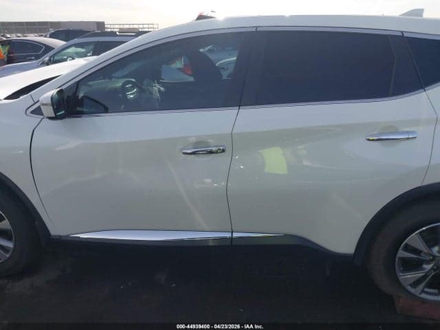 2018 NISSAN MURANO S 14