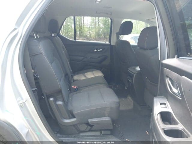 2020 CHEVROLET TRAVERSE FWD LS 8