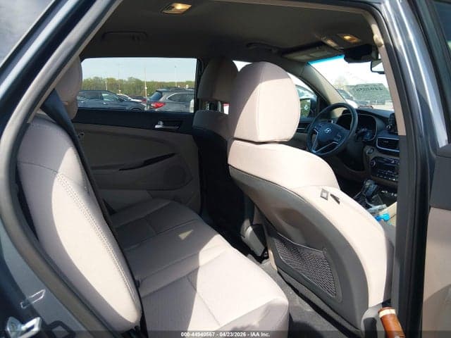 2020 HYUNDAI TUCSON SEL 8