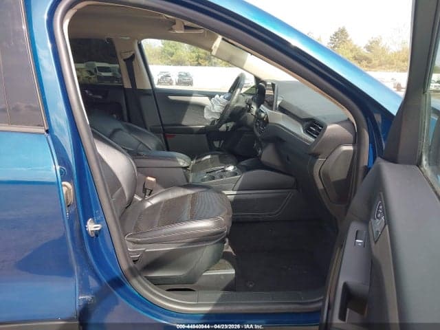 2020 FORD ESCAPE SEL 5