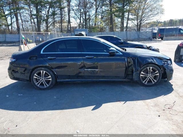 2022 MERCEDES-BENZ E 350 4MATIC 13