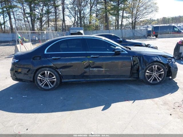 2022 MERCEDES-BENZ E 350 4MATIC 6