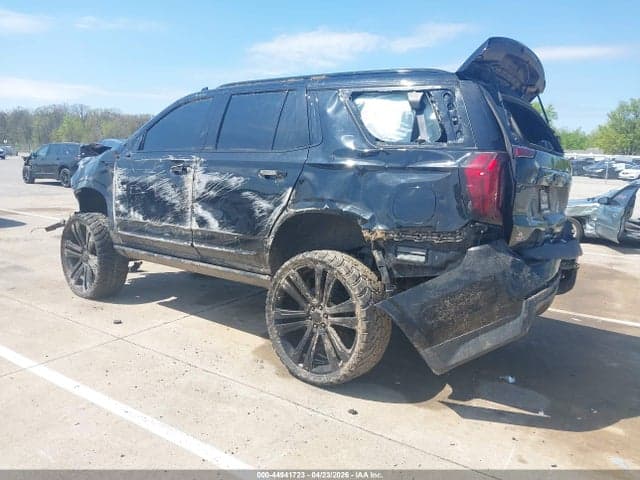 2021 GMC YUKON 4WD DENALI 3