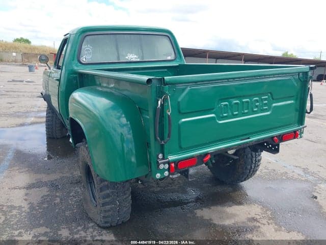 1977 DODGE POWER WAGON 3