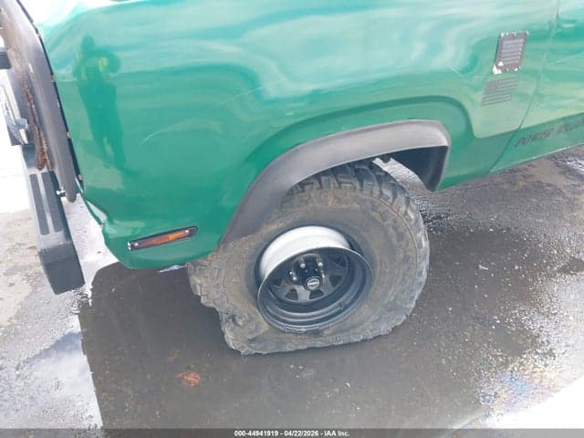 1977 DODGE POWER WAGON 6
